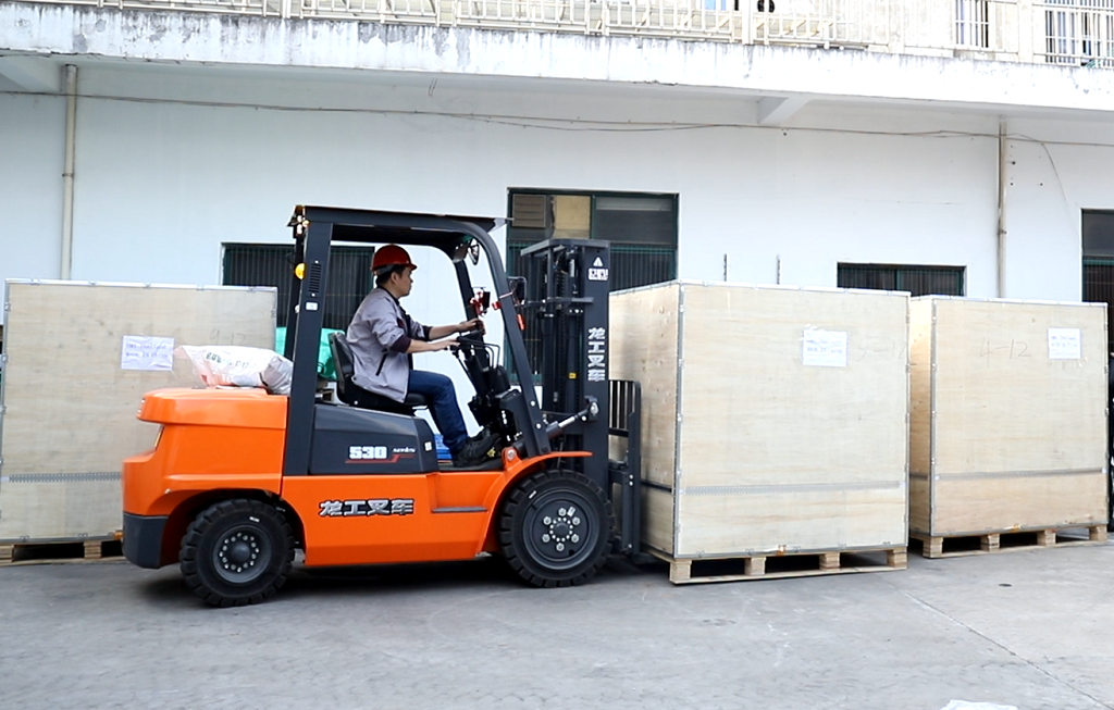 宏創(chuàng)高頻設備現已開始順利發(fā)貨至越南！(圖1)