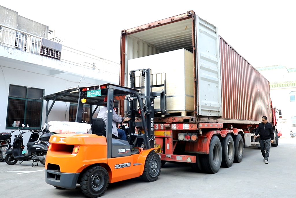 宏創(chuàng)高頻設備現已開始順利發(fā)貨至越南！(圖2)