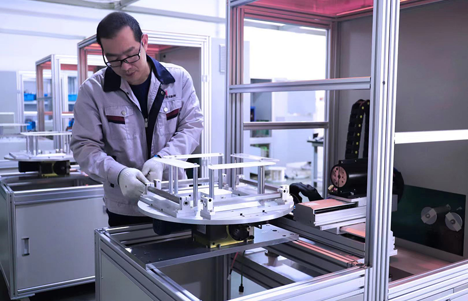 制冷設(shè)備進行釬焊，焊后接頭發(fā)黑長銅綠該怎么預(yù)防解決？