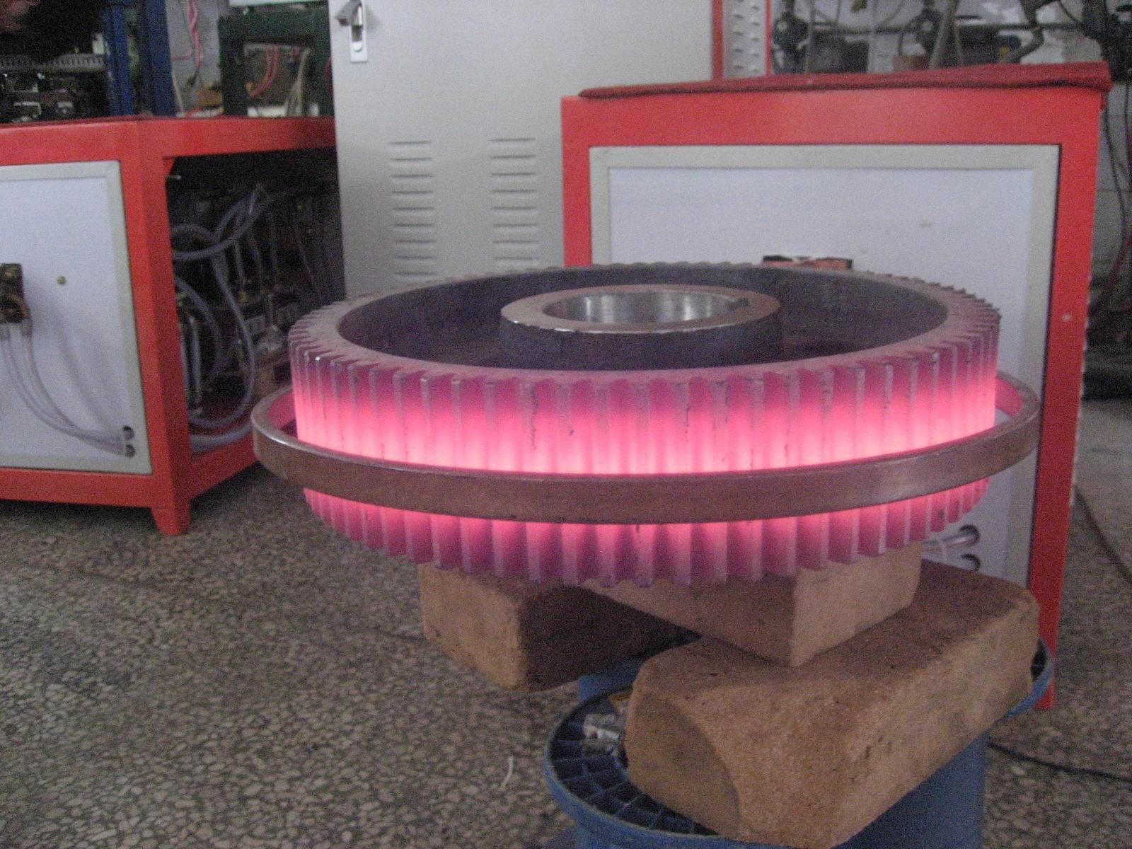 高頻感應(yīng)加熱設(shè)備在熱處理方面運(yùn)用的好處有哪些？